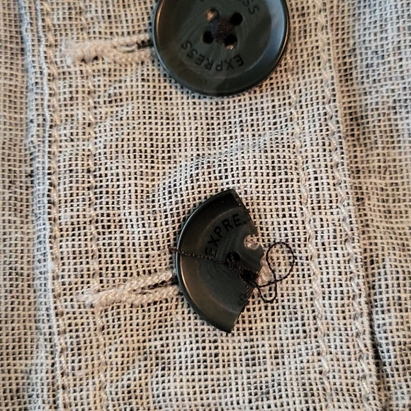 EXPRESS linen shorts Size 10 - Picture 4 of 4